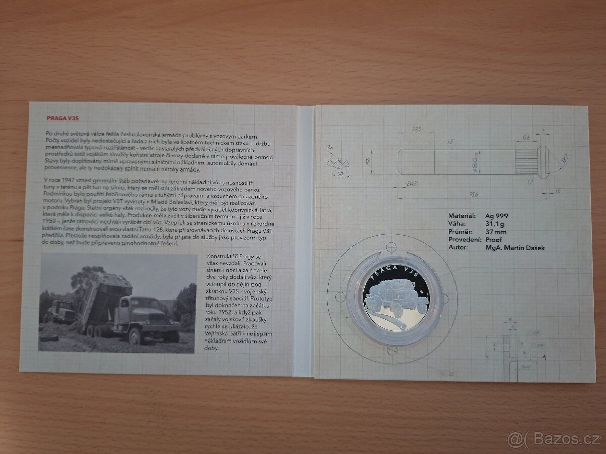 Stříbrná mince na kolech - 2