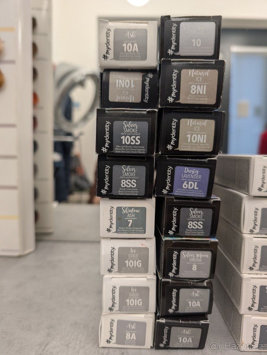 Kadeřnické barvy a přelivy mydentity (Brno) - 2