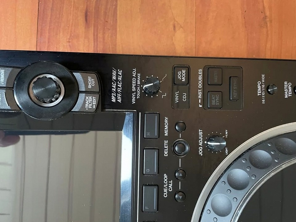 Pioneer DJ CDJ 3000 - 2