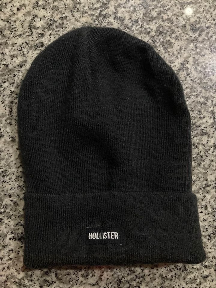 zimní čepice Hollister - 2