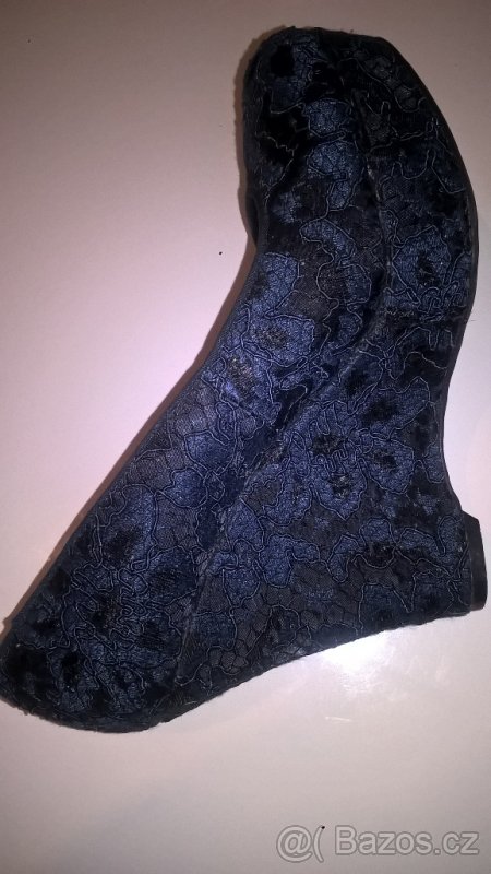 Nové trendy dámské boty na platformě s krajkou - 2