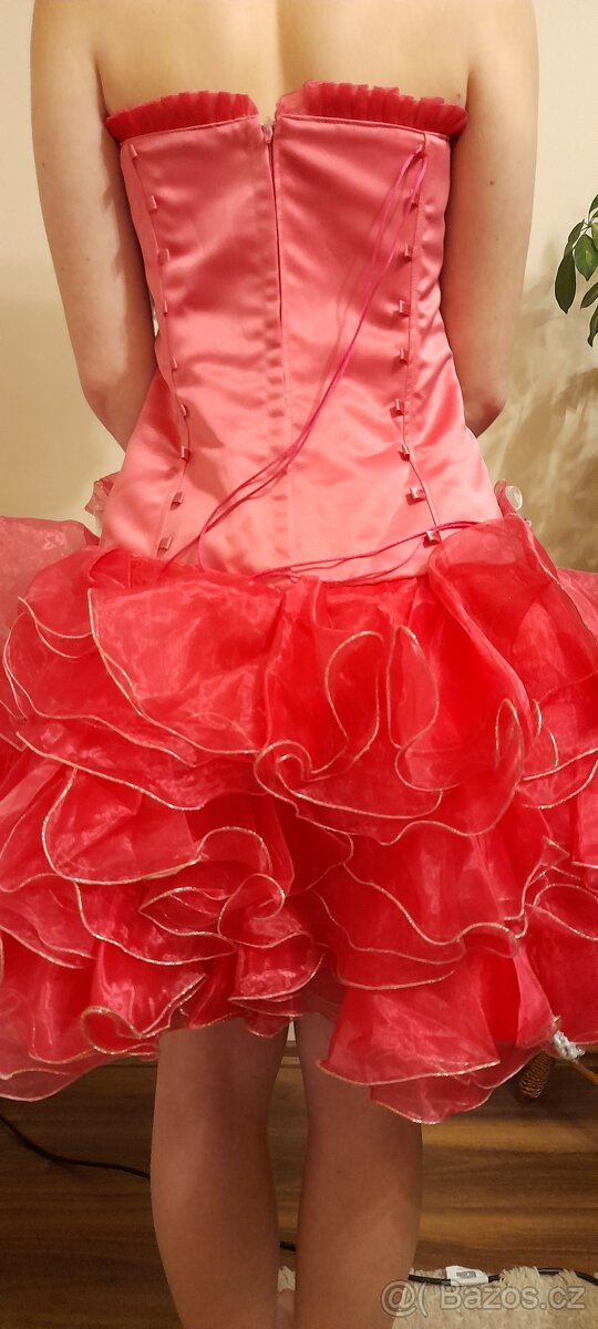 Nové společenské šaty - 2