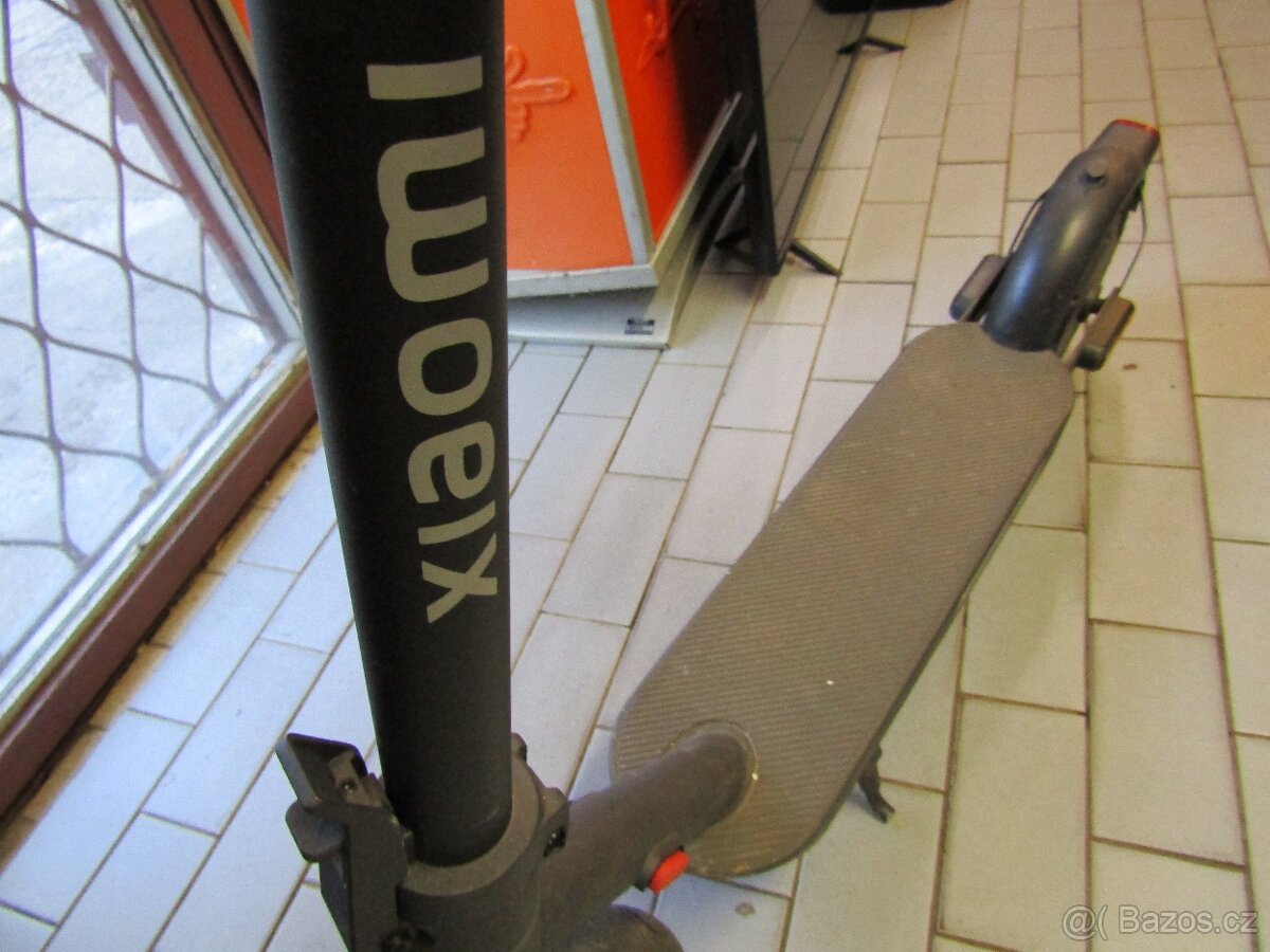 Elektro koloběžka Xaomi - 2