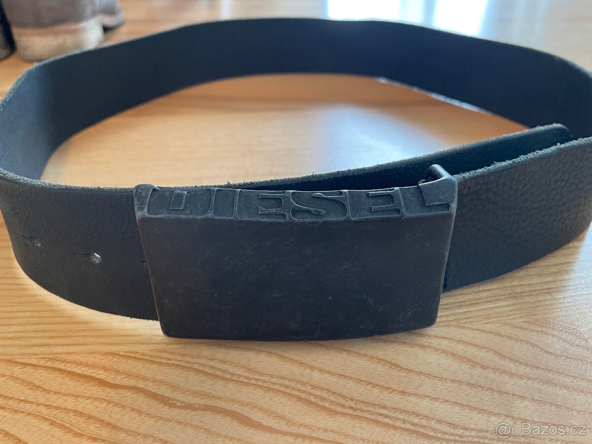 Pásek značky Diesel - 2