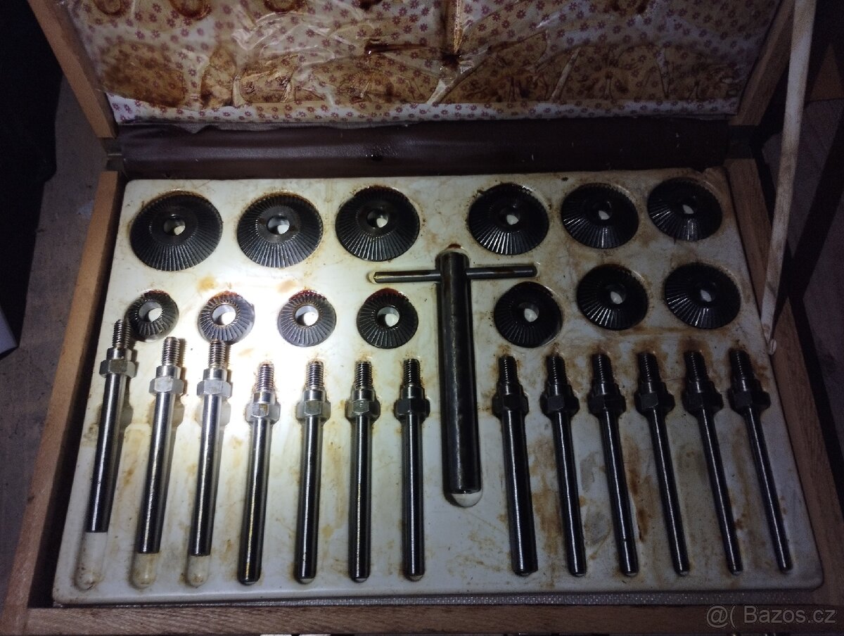 Sada fréz ventilů 30° - 2