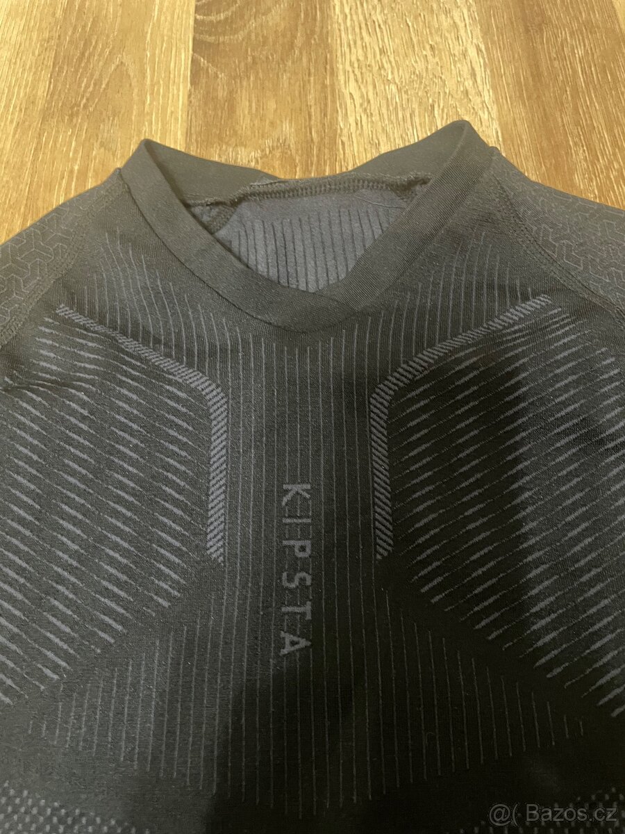 funkční tričko Kipsta 8 -9 let - 2