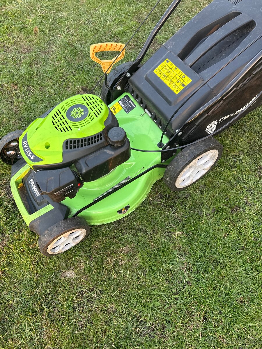 Benzinová sekačka - 2