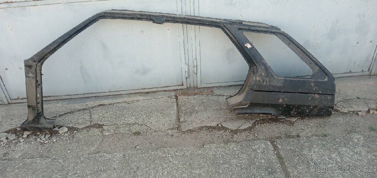 Škoda forman zadní blatník - 2