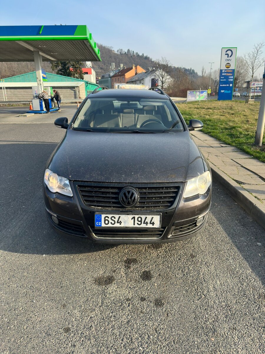 Vyměním WV Passat b6 2.0 tdi - 2
