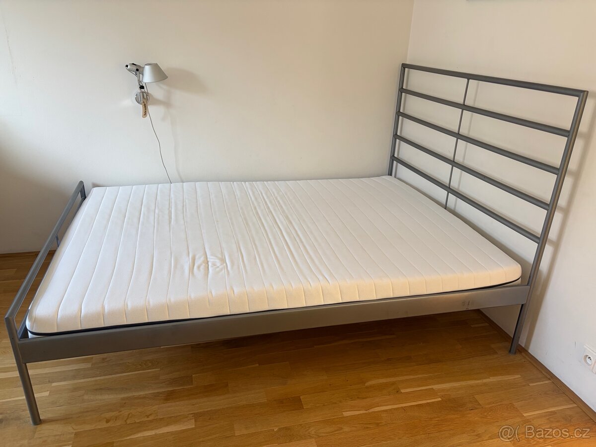 Kovova postel IKEA 140x200 + nova matrace - 2