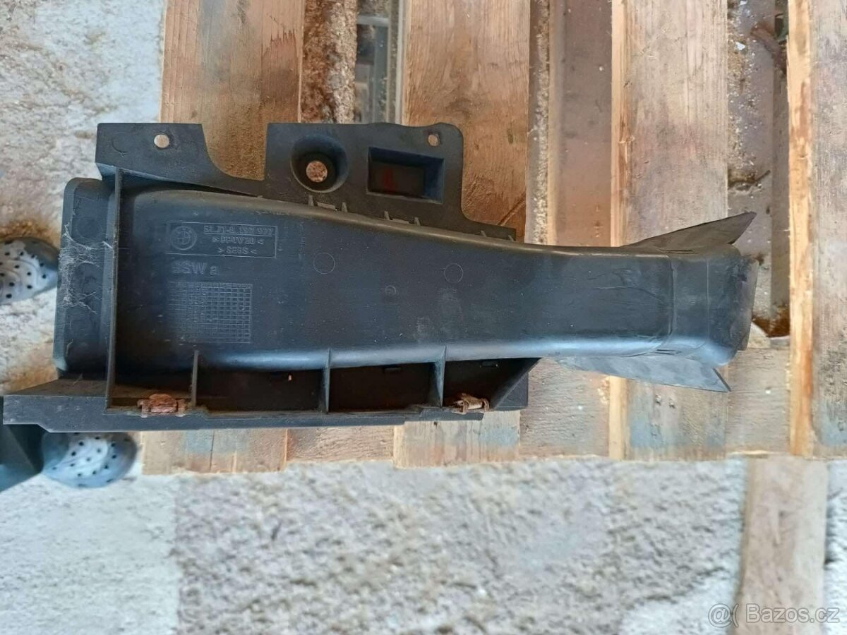 BMW e46 NÁFUK CHLAZENÍ BRZD levá - 2