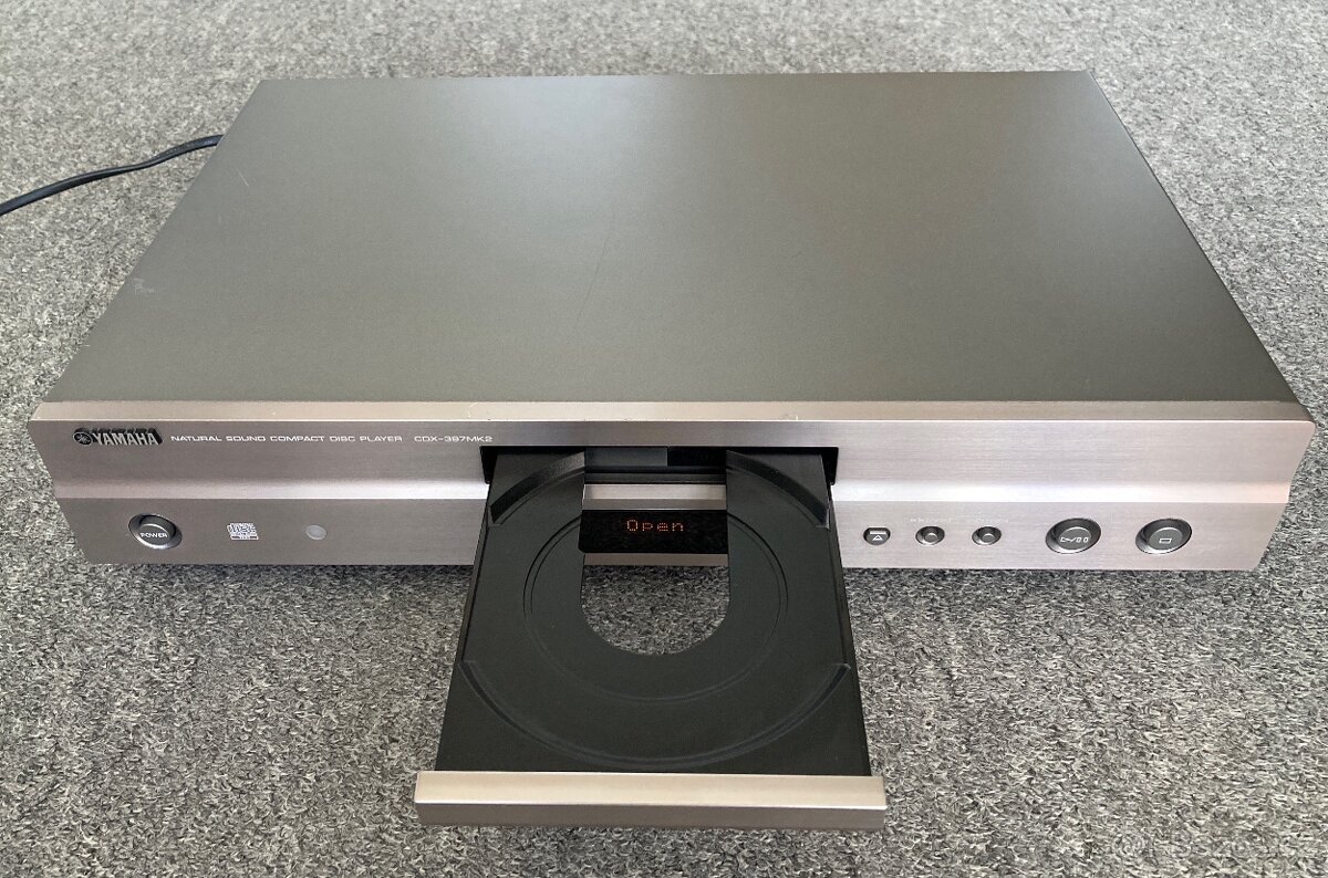 CD přehrávač YAMAHA CDX-397 MK2 - 2