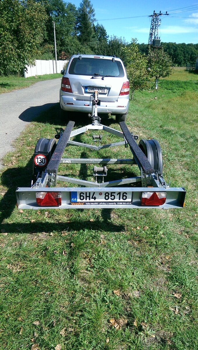 Přívěs na loď - 2
