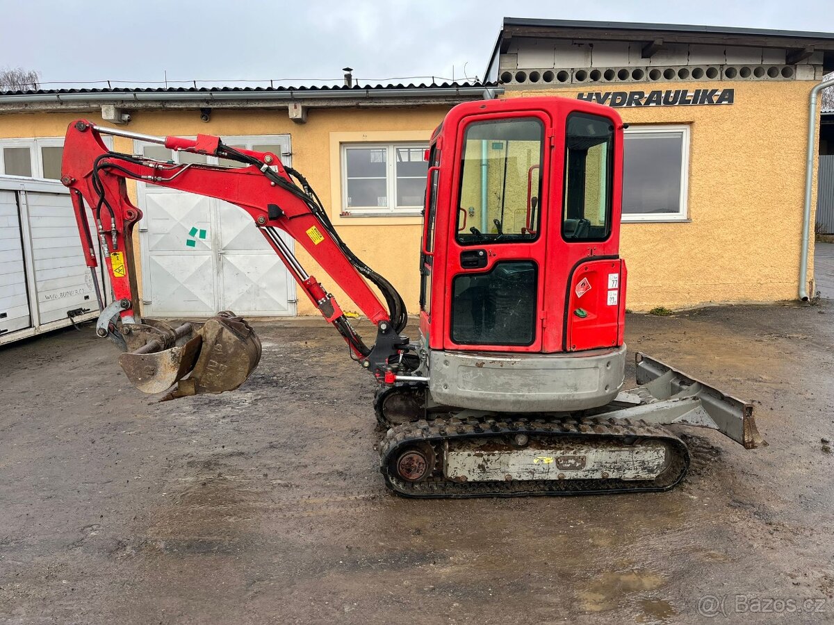 Bobcat E26 r.v. 2012, 4.228 Mth - 2