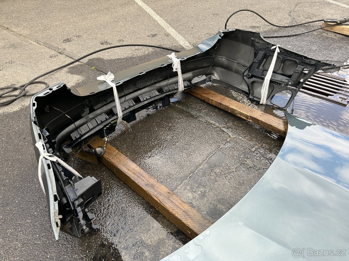 Bmw e91 zadní nárazník - 2