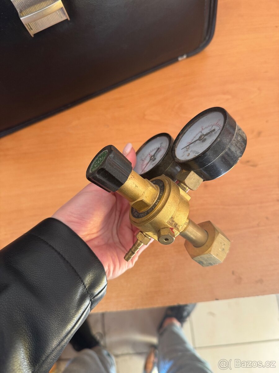 Budík Co2 kowax gh5000 - 2