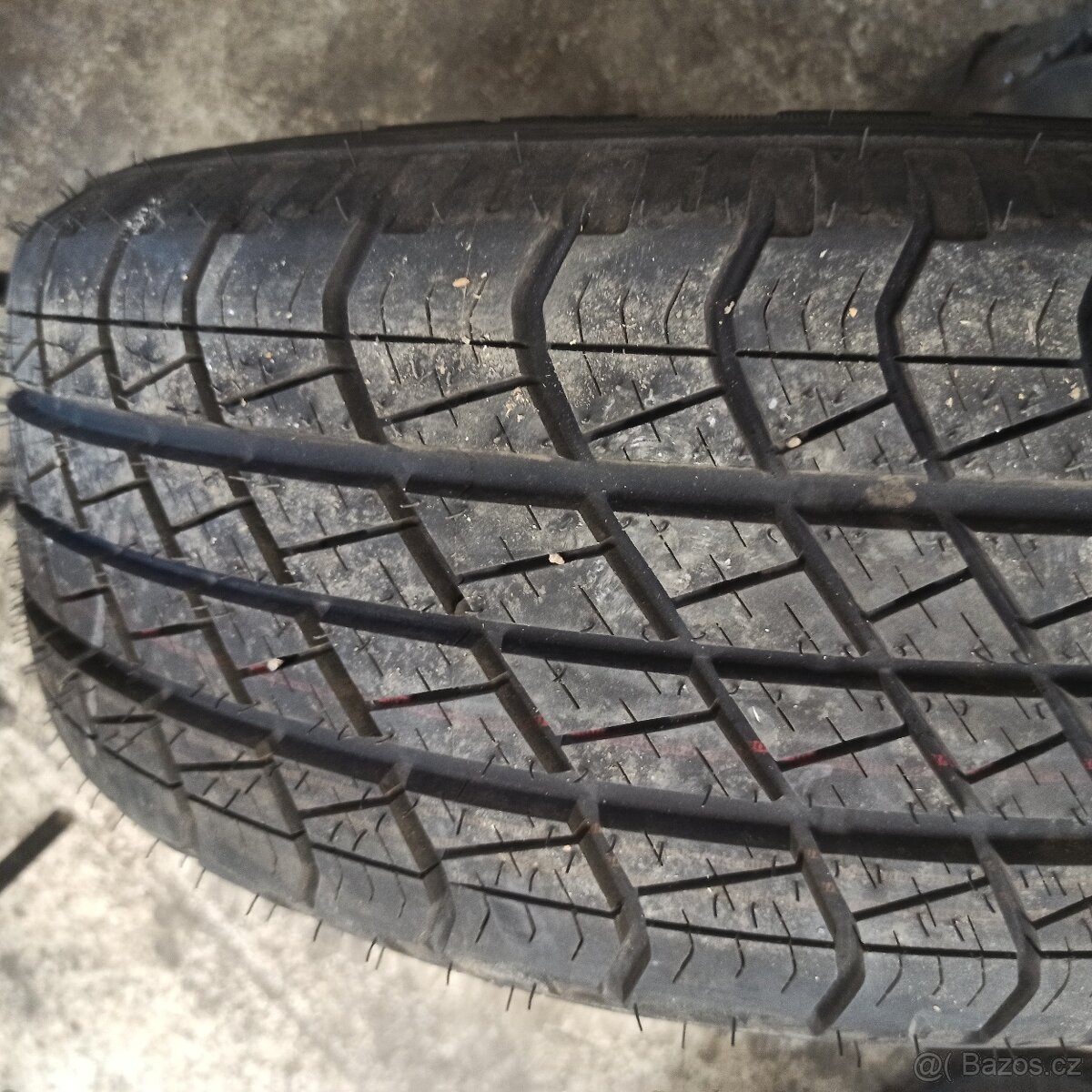 Kolo land rover - 2