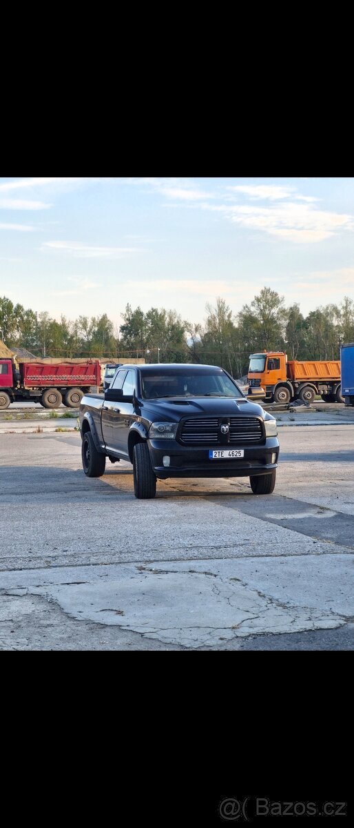 Dodge ram 1500 Sport - 2