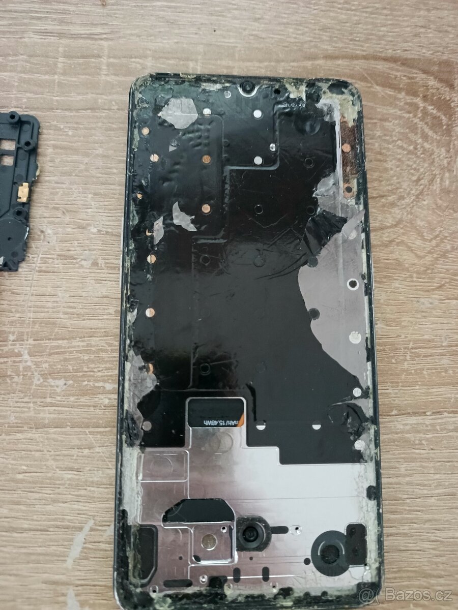 Realme X2 pro - na díly - 2