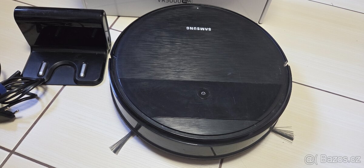 Robotický vysavač Samsung PowerBot VR5000 - 2