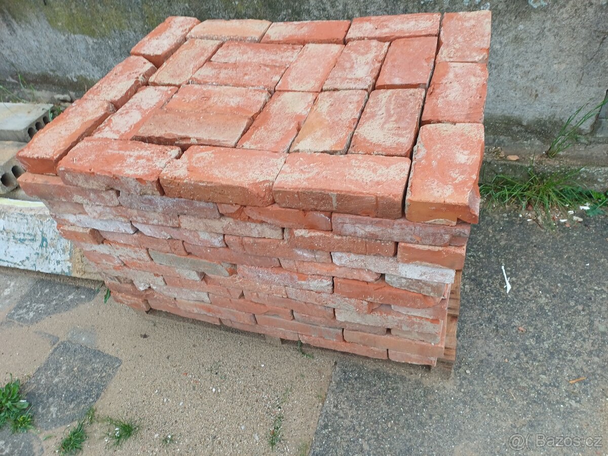 Strojové pálené cihly - 2