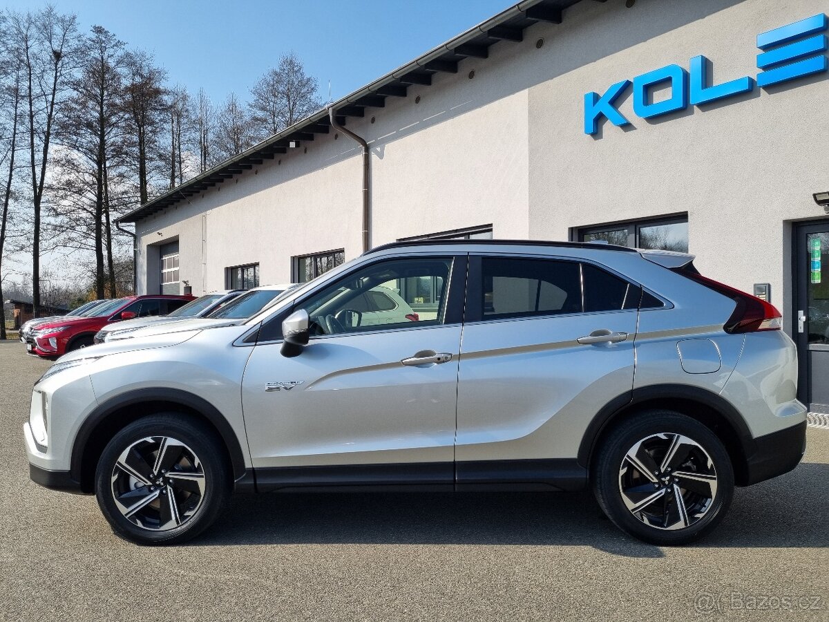 Mitsubishi Eclipse Cross, 2.4 PHEV 4x4, tažné zařízení - 2