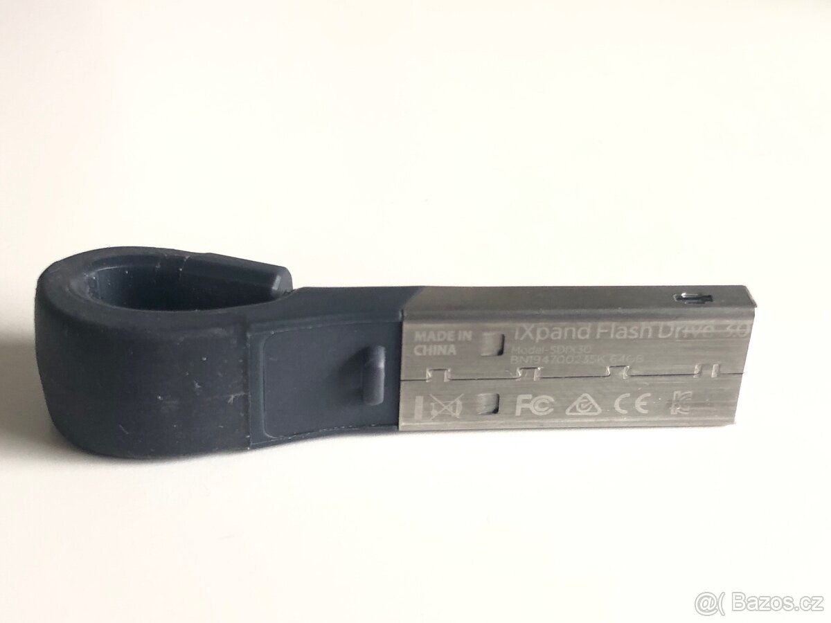 SanDisk iXpand Flash Drive 64GB - 2
