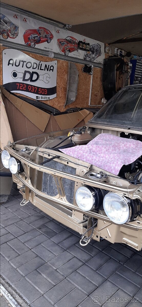 BMW 520i e28 do 30.8. 70000,- - 2