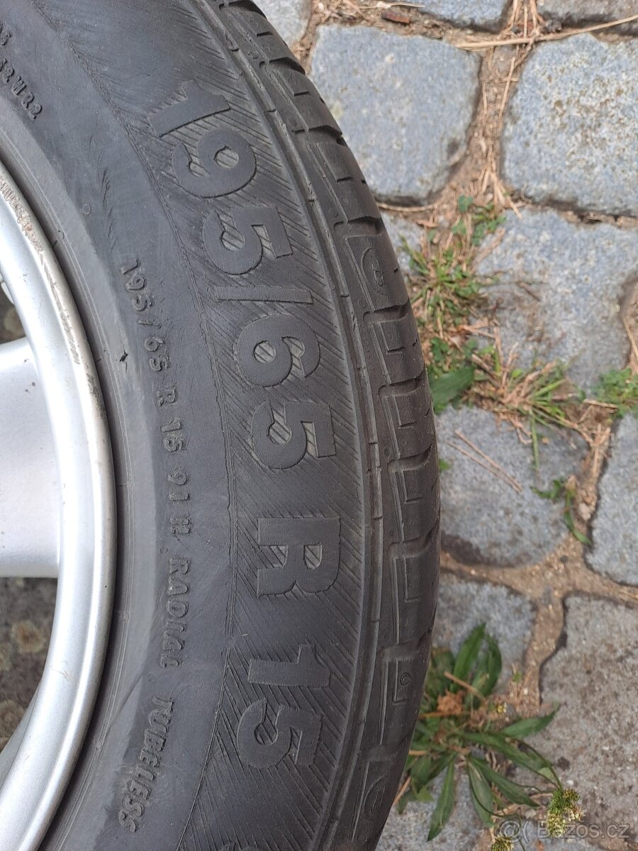 Alu kola R15 Octavia 1. generace - 2