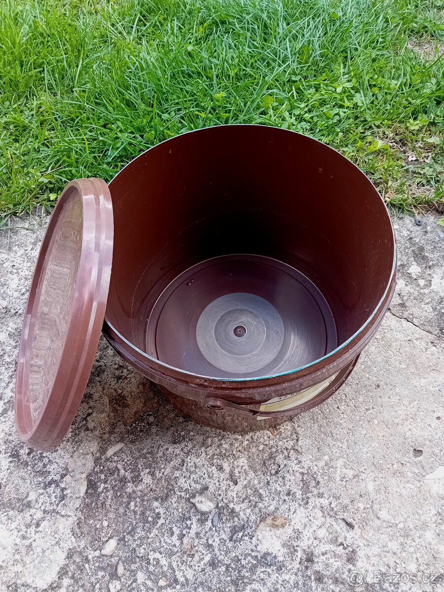 Kbelíky - 2