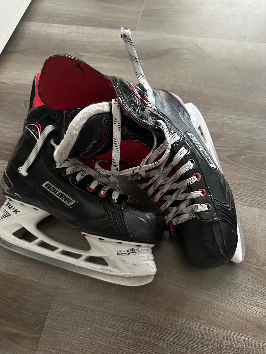 Bauer brusle x600 vel 44 - 2