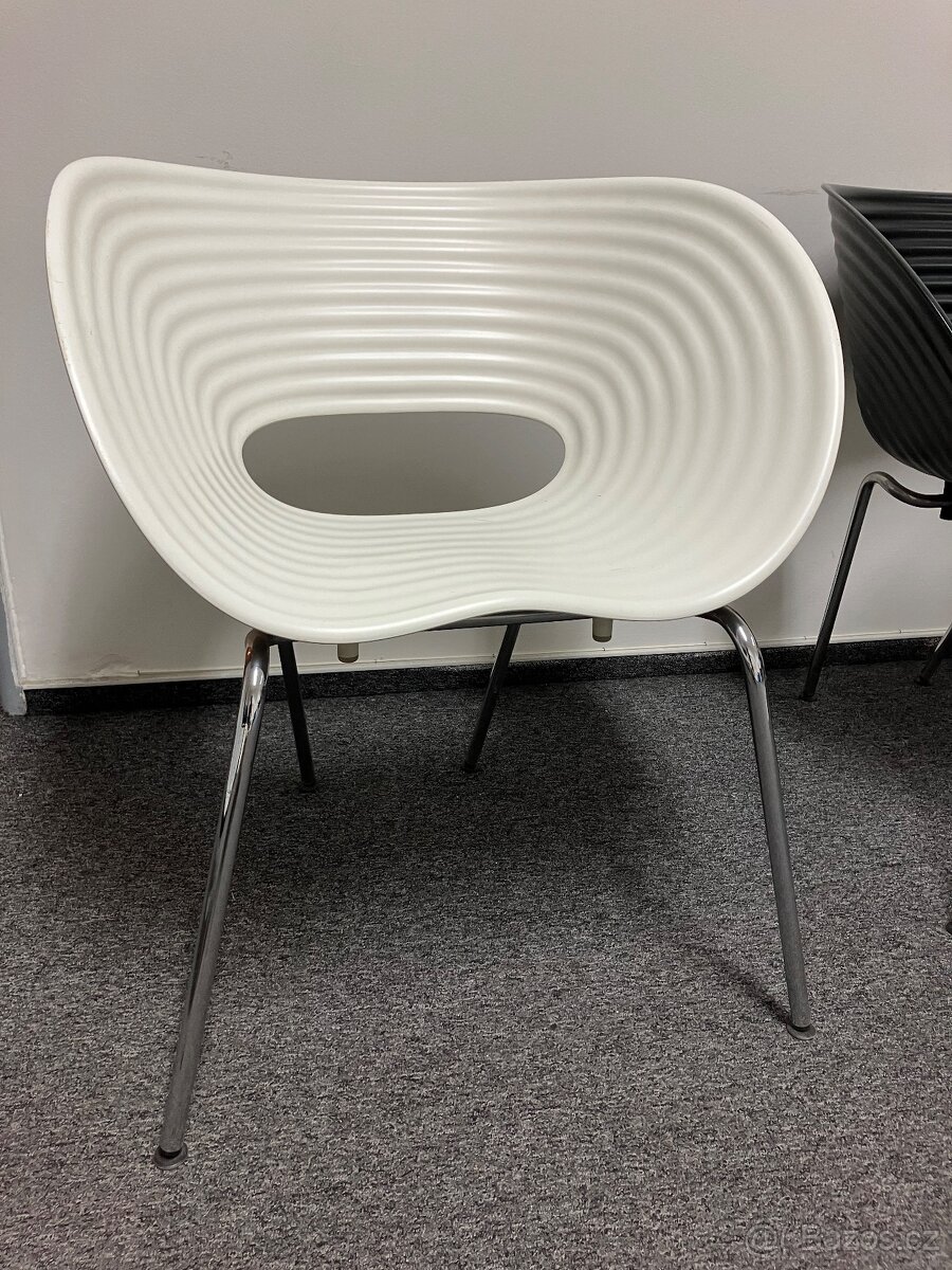 Vitra • židle bíla • Tom Vac • Ron Arad - 2