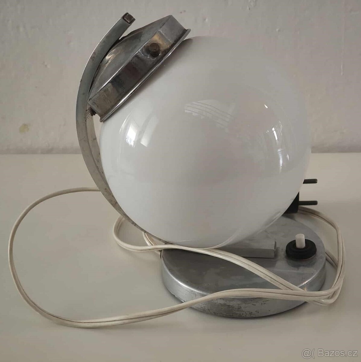 RETRO LAMPA KULATÝ DESIGN - 2