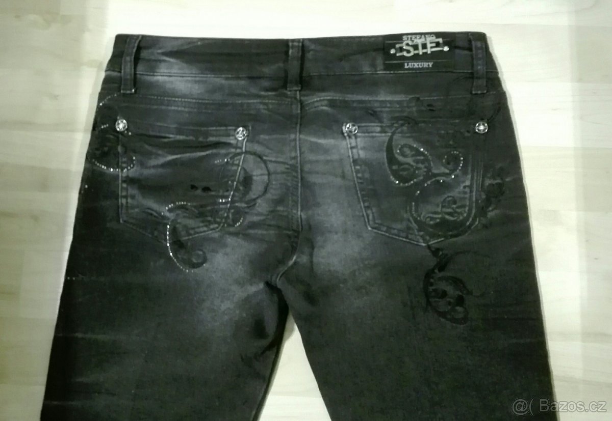 Nové dámské džíny - 2