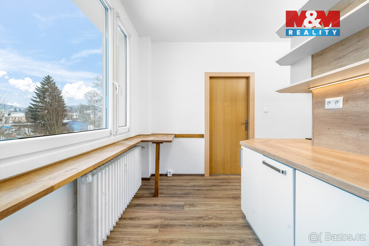 Prodej bytu 3+1, 69 m², Jablonec nad Nisou, ul. Lužická - 2