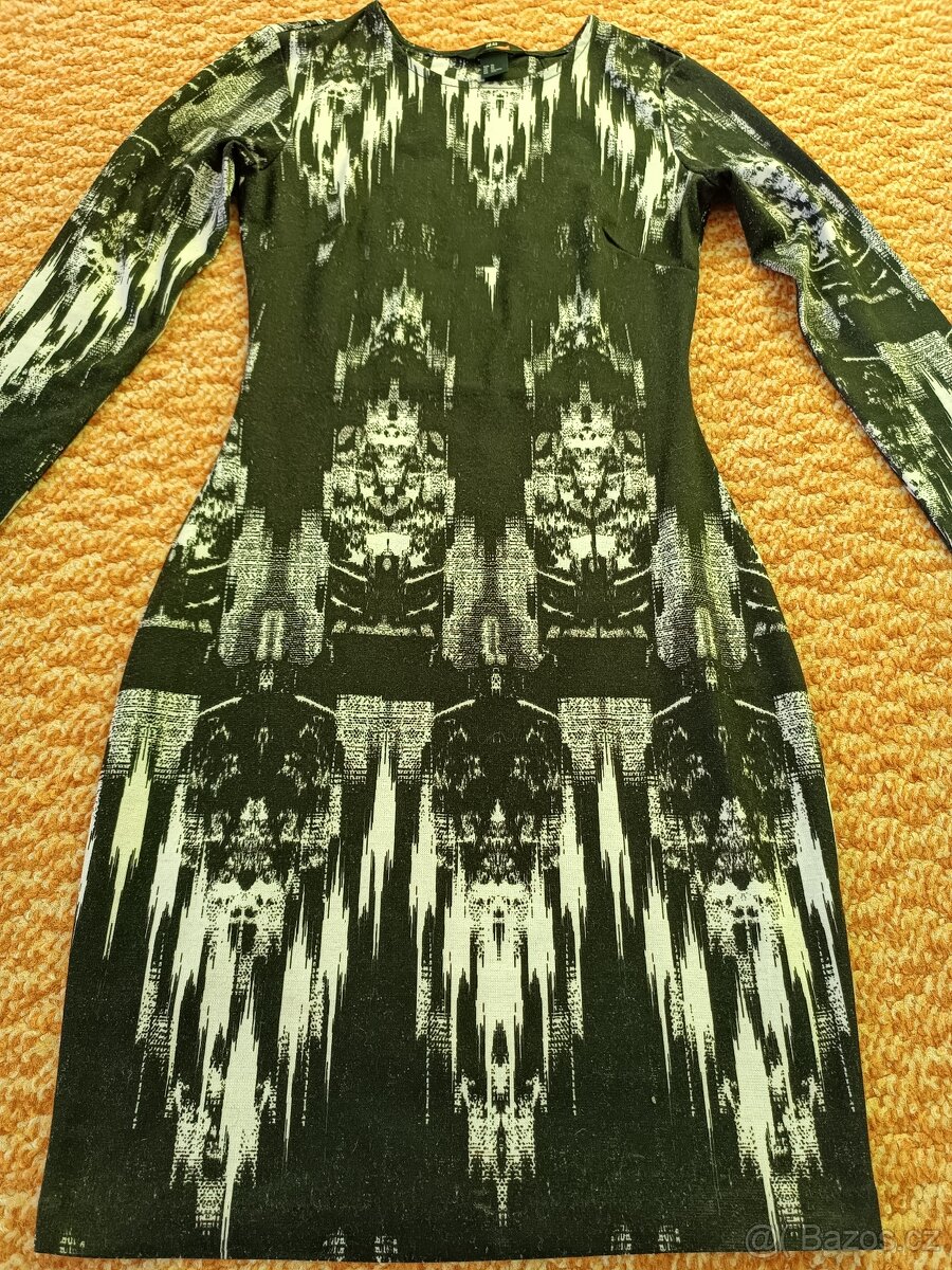 Šaty s dlouhým rukávem - 2