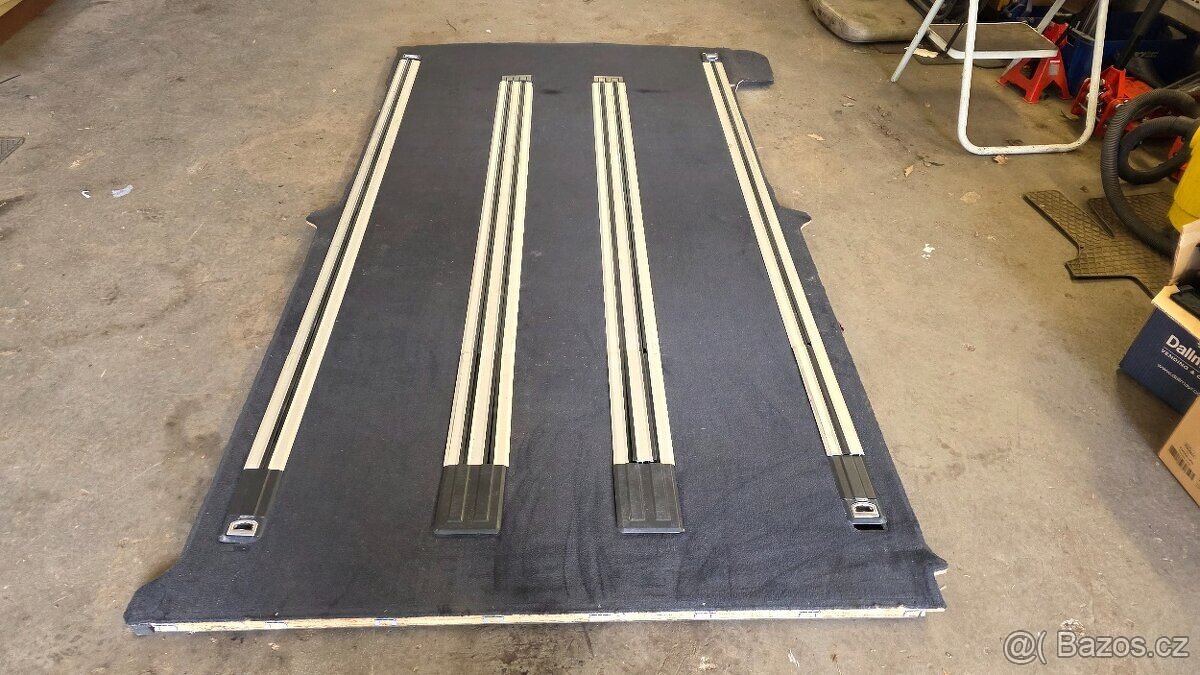 VW T6 - podlaha s ližinami - 2