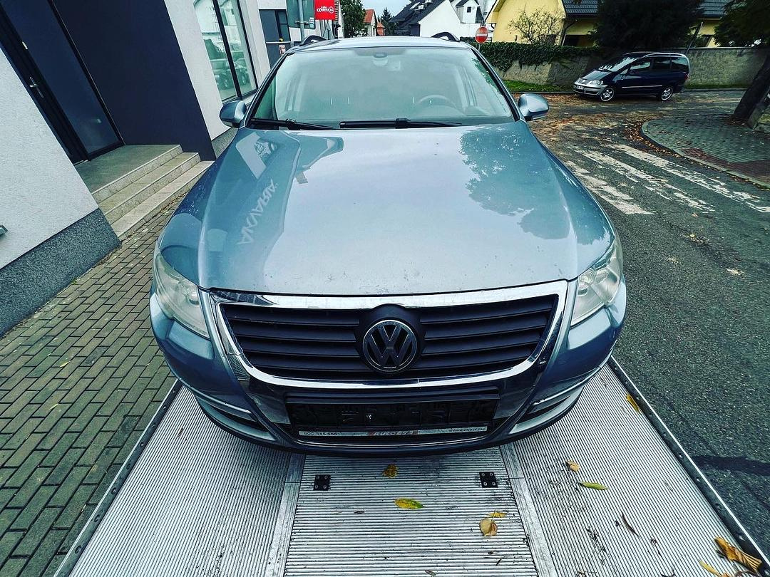 Veškeré náhradní díly VW Passat B6 kombi 2010 CBAB LQV LC7Z - 2