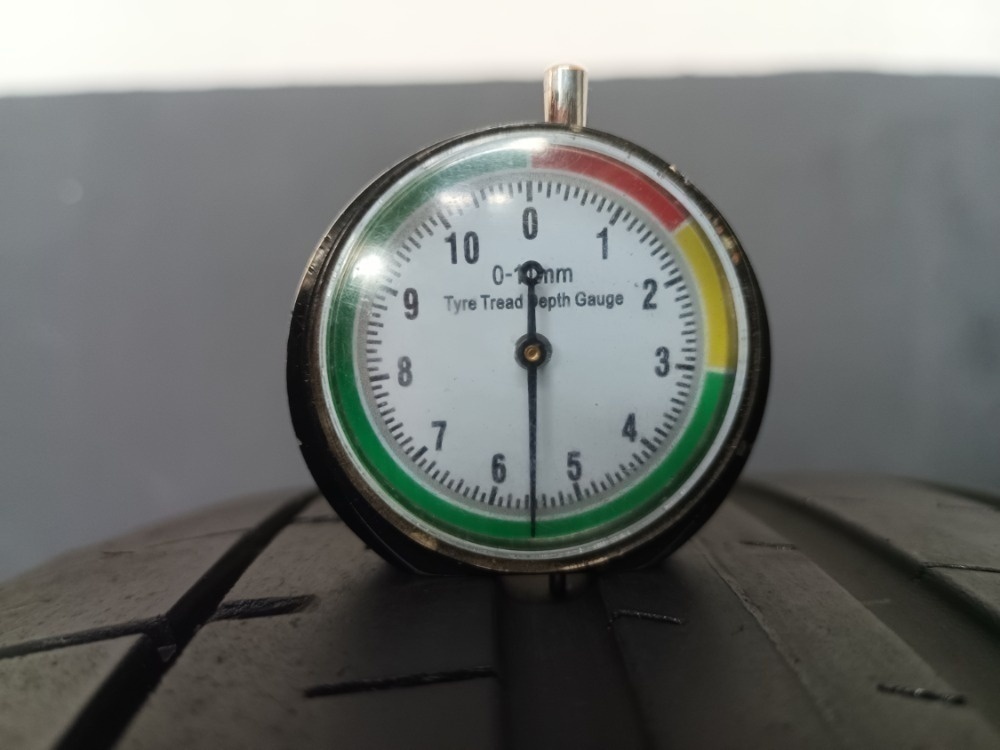 235/55 R19 FALKEN (1220) - 2