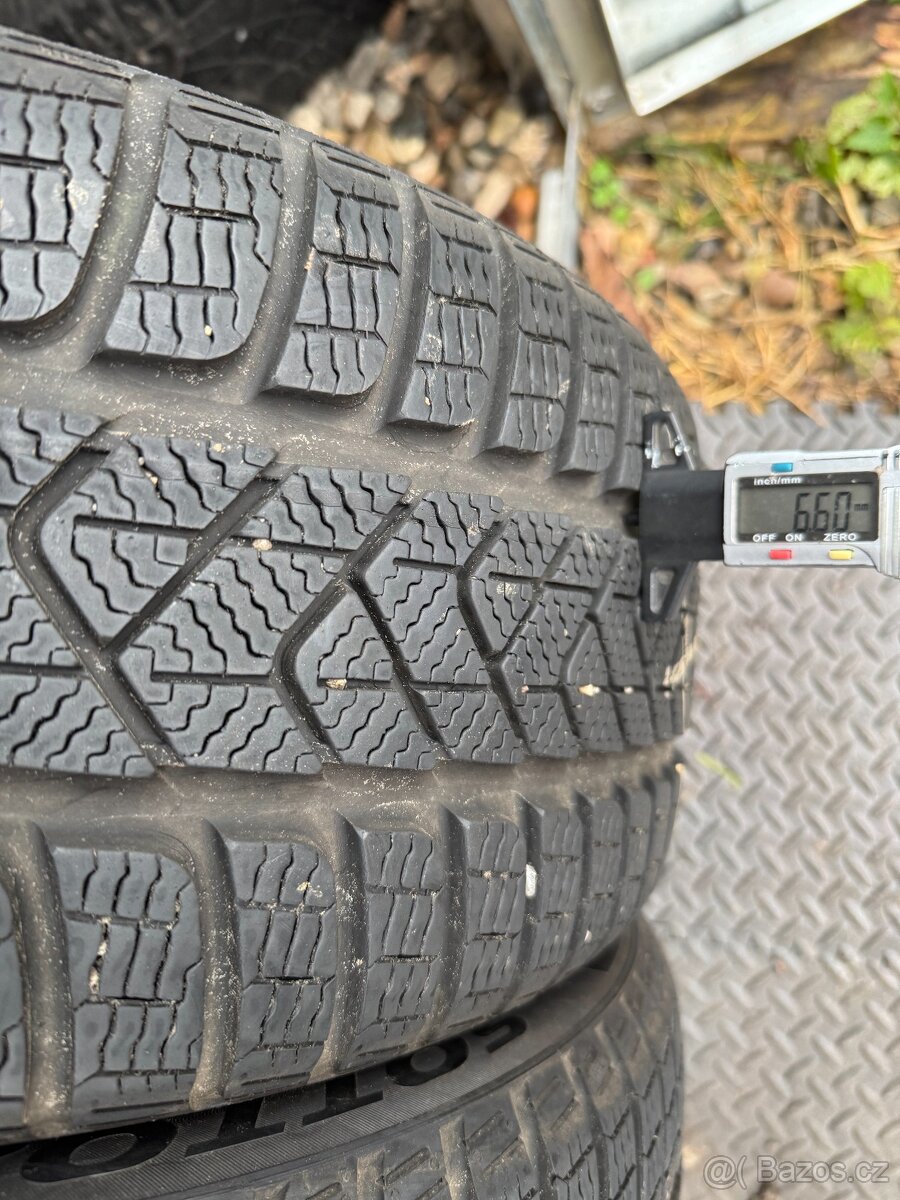 215/45/17 - Pirelli zimní sada pneu - 2