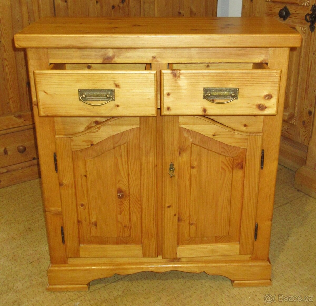 Komoda z borovice se šuplíky - celomasiv - Výborný stav - 2