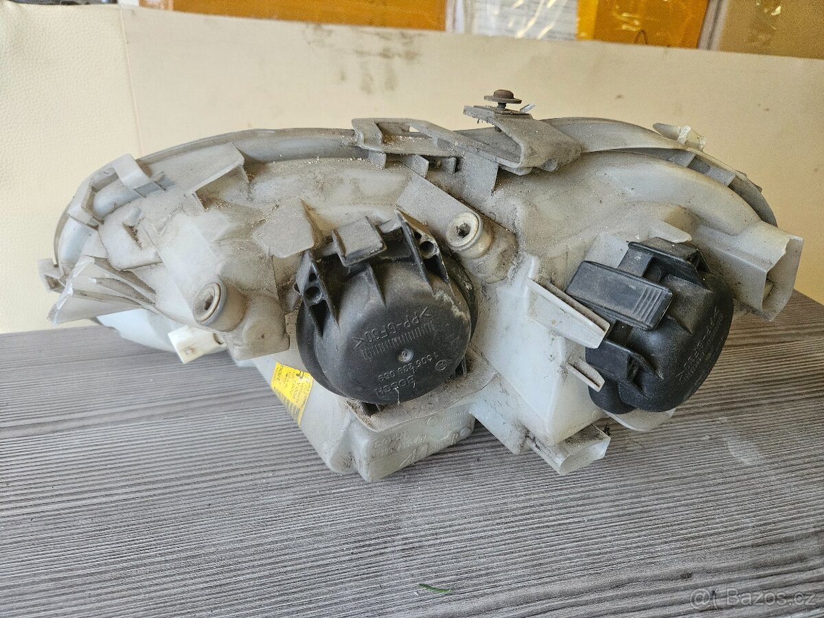 Pravé přední světlo Smart Fortwo 450 facelift - 2