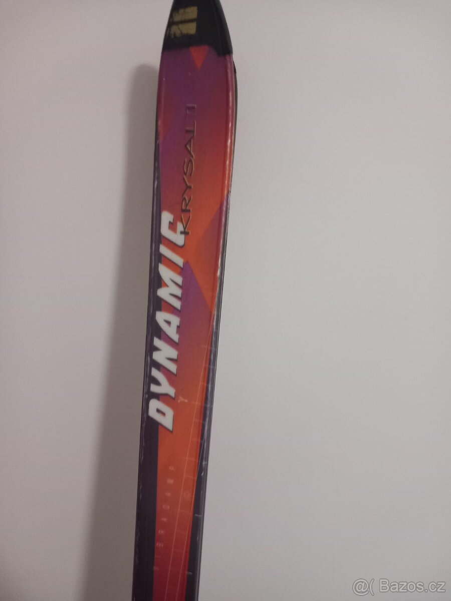 Lyžařská helma + lyže - 2