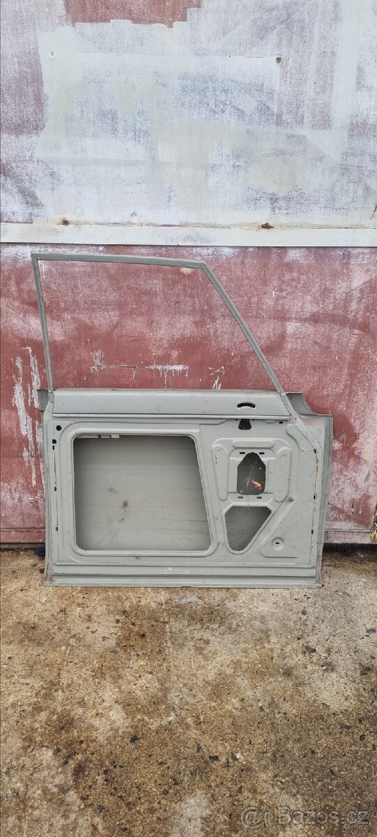 Wartburg 353 levé dveře - 2
