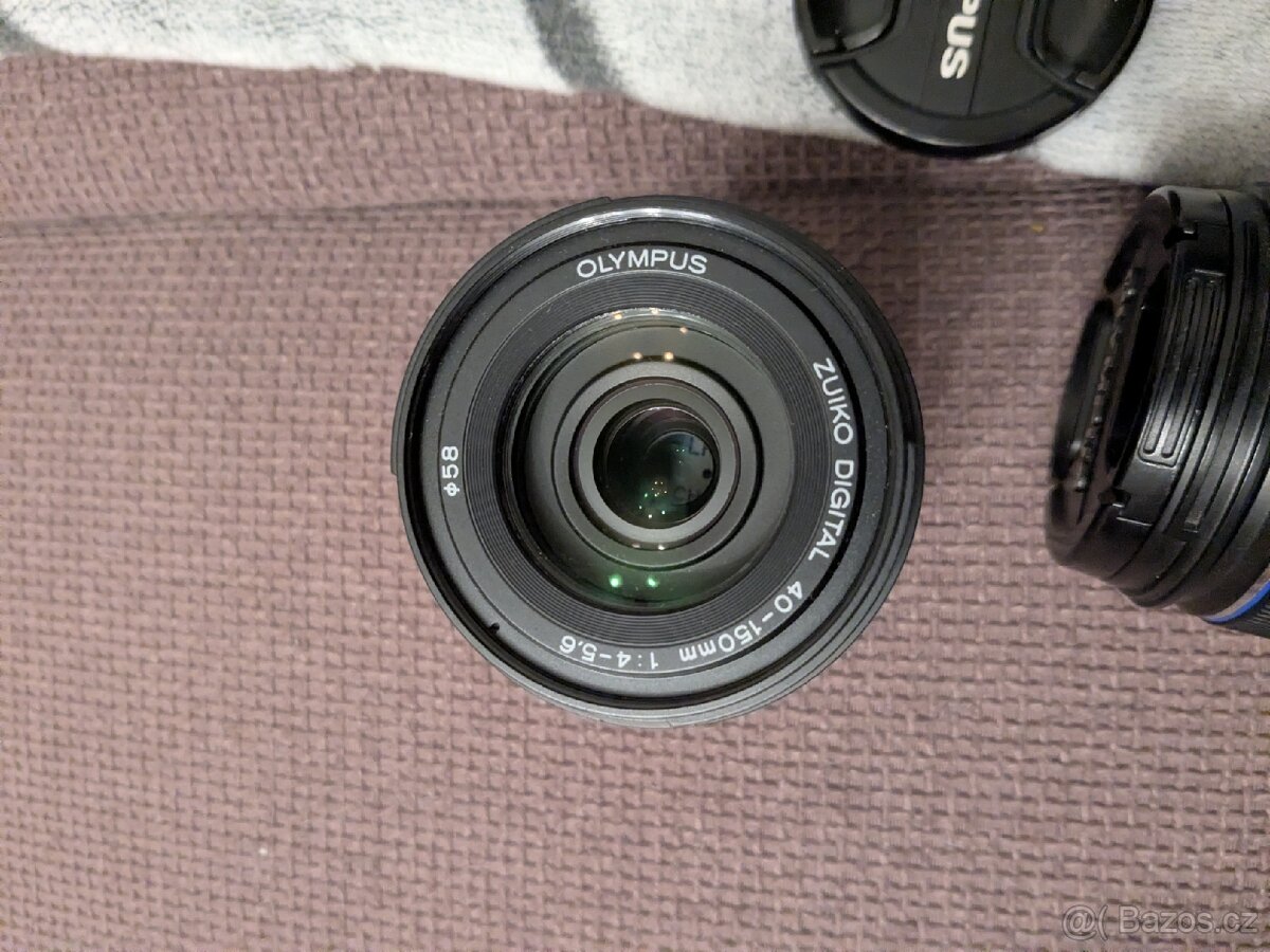 Olympus Zuiko 14-42mm a 40-150mm - 2