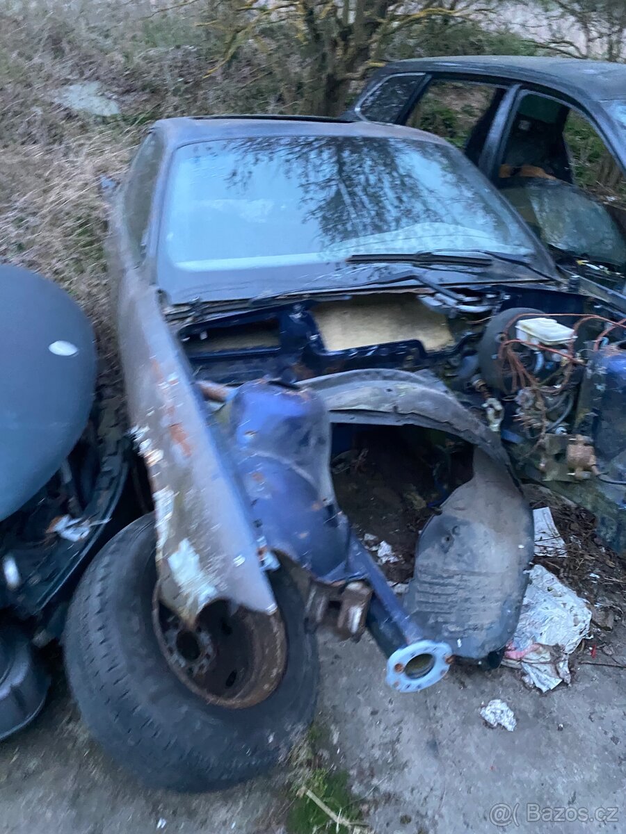 Karoserie napr. na drift E87, E46, E36 kupe - 2