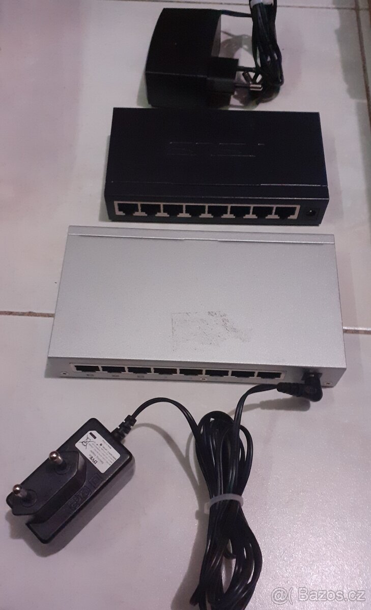 2 x Switch ASUS a ZYXEL - 2