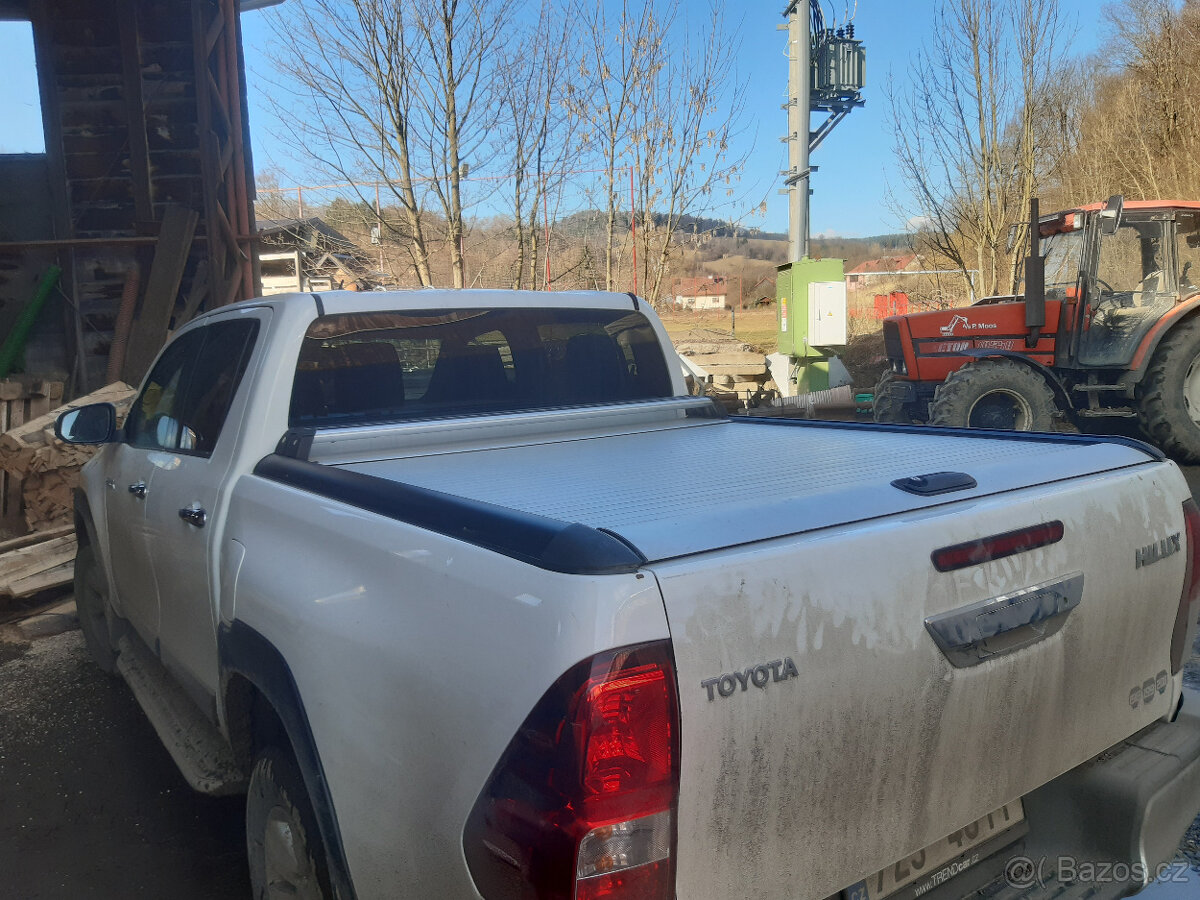 Roletka Toyota Hilux - 2