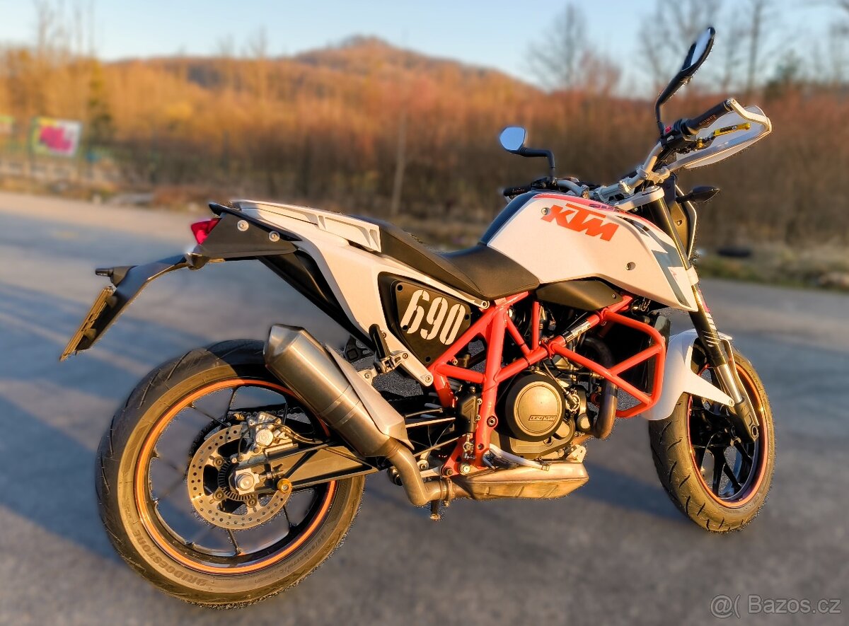 KTM Duke 690 - 2