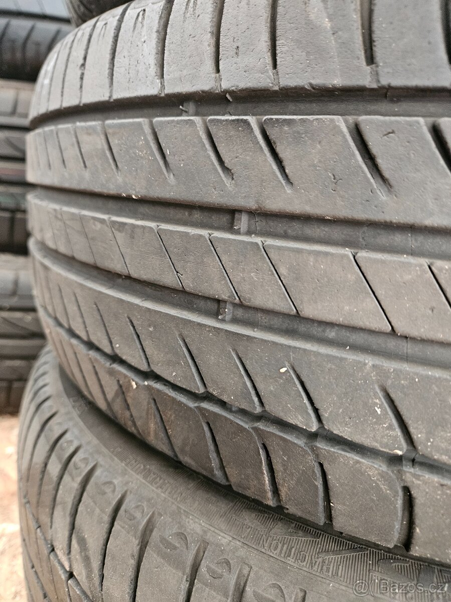 215/45r17 87W Michelin Primacy HP - 2